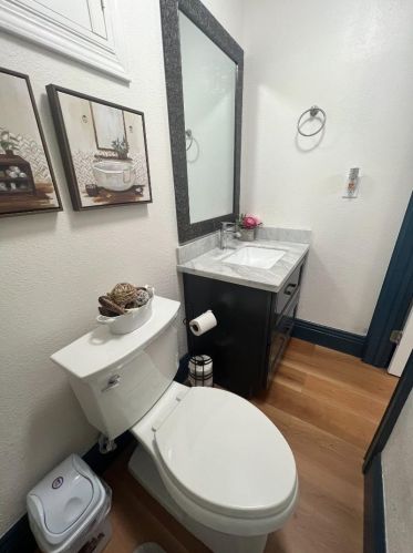 22283 Hathaway Ave, Hayward CA  94541-2379 exterior