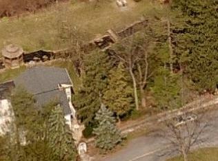 191 Ridge Dr, Carlisle, PA 17015-9711