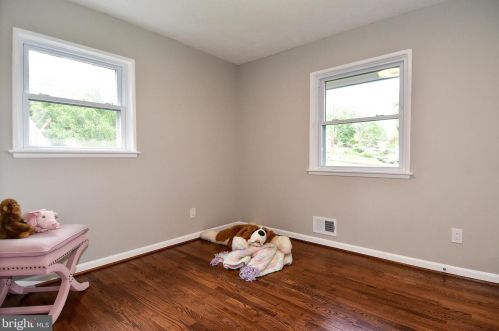 8913 Lagrange St, Lorton VA  22079-1626 exterior