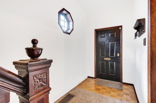 343 Augusta St, Pittsburgh, PA 15211-1105