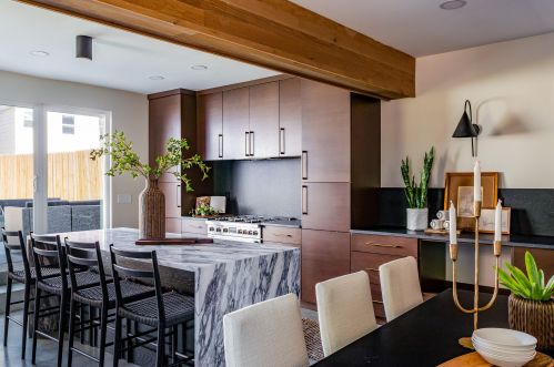 330 Pike St, Covington KY 41011-2127 exterior