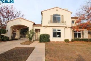 1328 Rosemont Ln, Fresno, CA 93730-3567