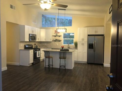 705 Carolina Ave, Cocoa, FL 32922-6711