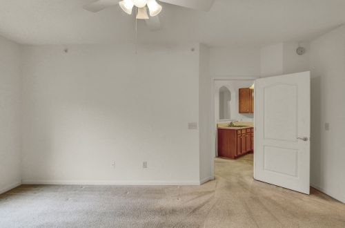 369 Southwind Ln, Covington KY  41016-1715 exterior