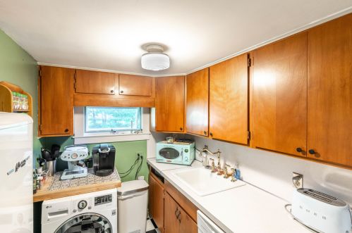 341 Lisbon Rd, Bath NH  03740-4403 exterior