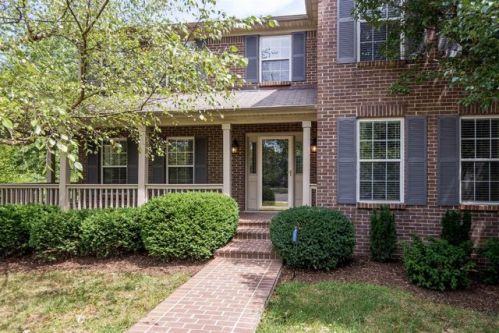 3600 Boxlea Way, Lexington, KY 40515-1623