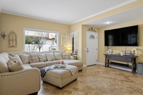 65 Pomelo, Trabuco Canyon, CA 92688-4954
