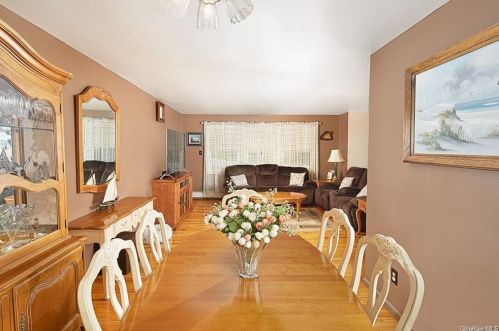 19 Billy Ave, Washingtonville NY  10992-1401 exterior