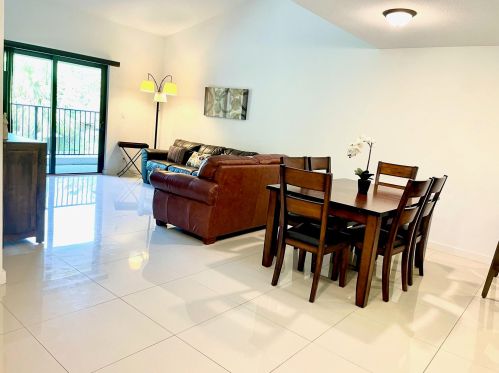 1665 Cabot Ln, West Palm Beach, FL 33414-5564