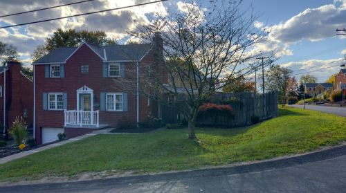 6057 Dewayne Dr, Verona, PA 15147-2825