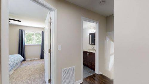 11534 Framingham Dr, Cincinnati OH  45240-2630 exterior