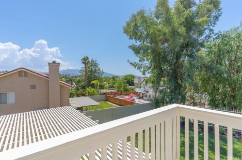 32211 Camino Nunez, Temecula CA  92592-6365 exterior