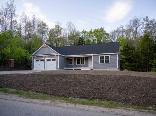 969 Grandview Rd, Albany NH  03818-7125 exterior