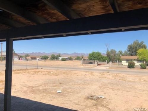 7279 Martin Dr, Mohave Valley AZ  86440-9128 exterior