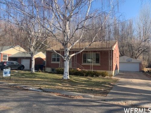 968 Gramercy Ave, Ogden, UT 84404-5030