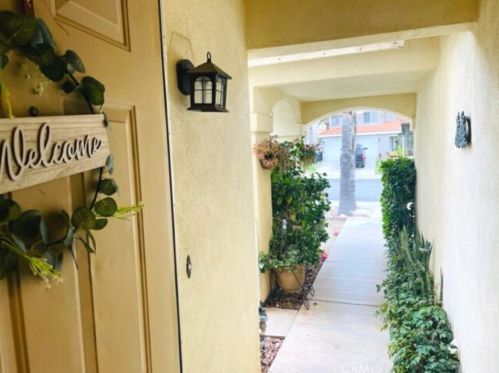 175 Nebraska St, Lake Elsinore, CA 92530-1860