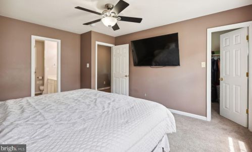 35 Amelia Ct, Fredericksburg VA  22405-6329 exterior