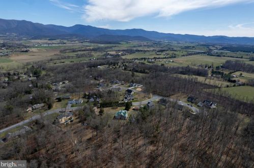 390 Forest Hills Dr, Richmond National Battlefiel VA  22835-9107 exterior