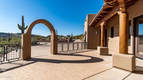 36423 35th Ave, Phoenix AZ  85086-4357 exterior