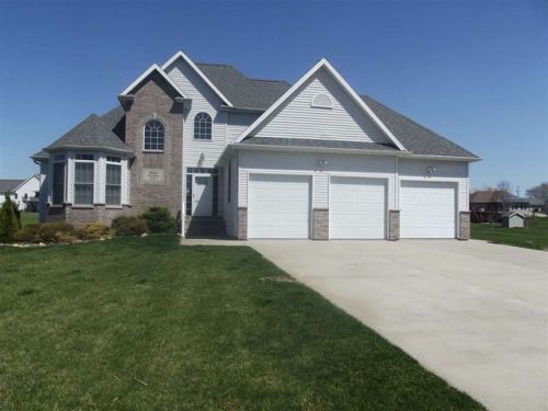 3012 Timberline Dr, Riverside, IA 52327-9240