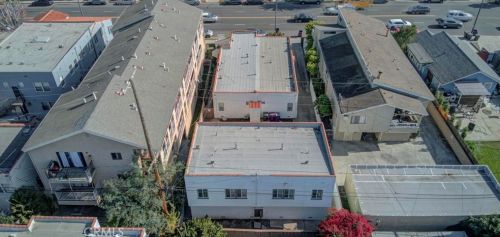 757 Redondo Ave, Long Beach CA  90804-5140 exterior