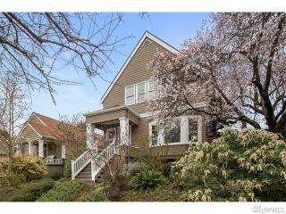5202 Wallingford Ave, Seattle, WA 98103-6145