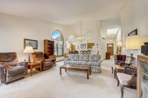 5361 Cambridge Ln, Milwaukee WI 53221-3200 exterior