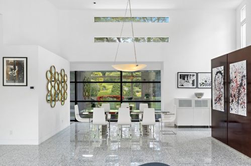 15 Wenwood Dr, Muttontown NY  11545-3129 exterior