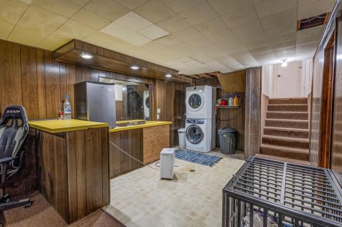 302 Teryl Dr, Mount Vernon OH  43050-2938 exterior