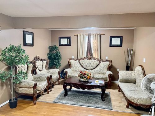 93-32 197th St, Jamaica, NY 11423-2115