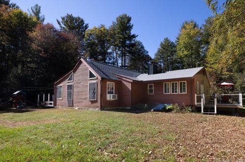 72 Maple Hollow Rd, New Hartford, CT 06057-3016
