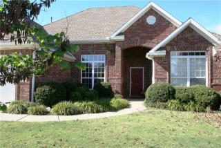 525 Monroe Station Dr, Fayetteville, AR 72704-7039