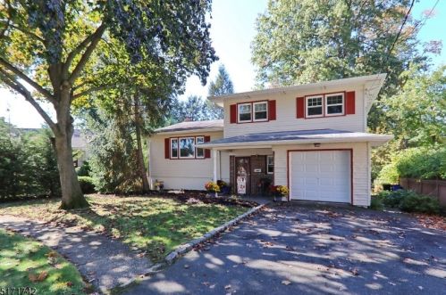 19 Davis St, Cranford, NJ 07016-2005