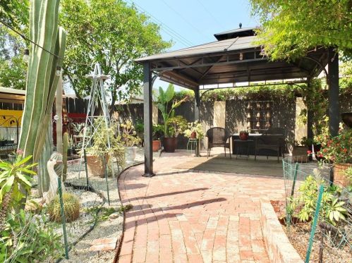 876 Winthrope St, Orange, CA 92869-5451