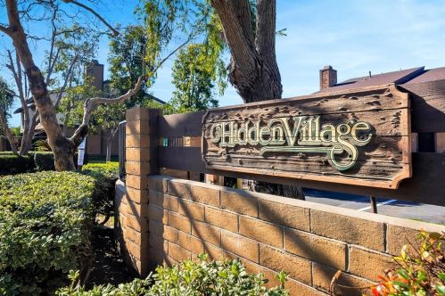9932 Hidden Way, Garden Grove CA  92841-5281 exterior