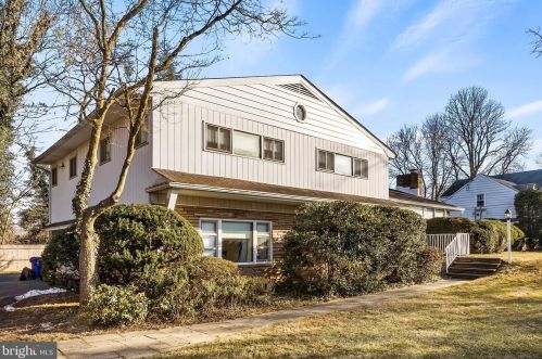 8329 Fairview Rd, Melrose Park, PA 19027-2120