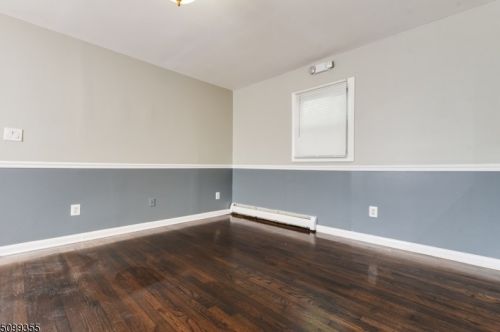 51 Normandy Pl, Irvington NJ  07111-3185 exterior