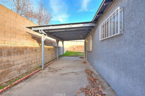 2379 Mountain Woods St, Colton CA  92324-4536 exterior