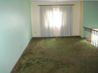 1110 Geneva Ave, Columbus, OH 43223-2834