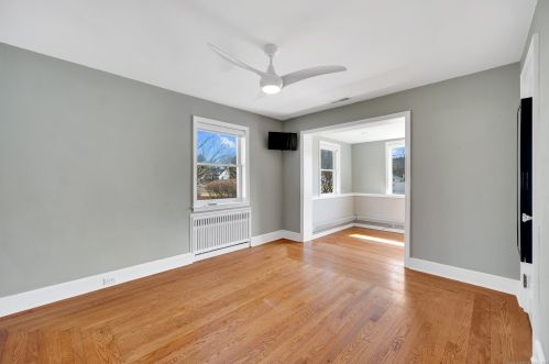 534 Foxon Rd, North Branford CT  06471-1139 exterior