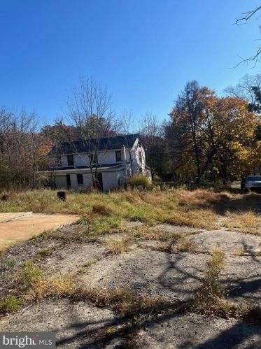 379 Schwenksville Rd, Collegeville PA  19473-1966 exterior