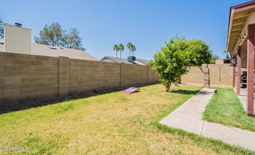 6319 Turquoise Ave, Glendale AZ 85302-1037 exterior
