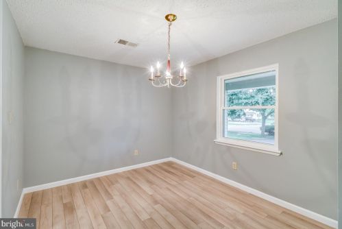 96 Royal Grant Way, Dover DE  19901-6124 exterior