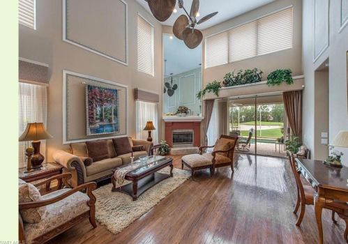 5755 Persimmon Way, Naples, FL 34110-2320