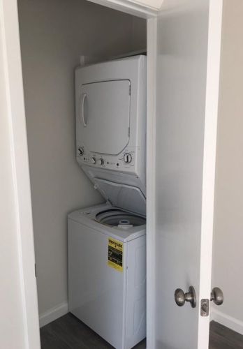 4300 Congress Ave, Dallas TX  75219-2523 exterior