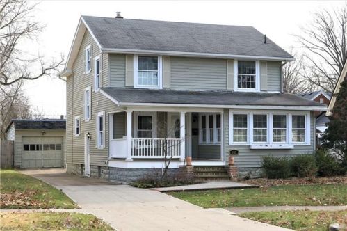 1611 9th St, Lorain, OH 44052-1240
