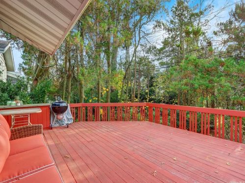 224 Frst Dr, Muttontown NY  11753-2360 exterior