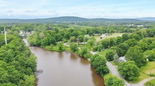 700 River Rd, Montgomery NY  12549-2153 exterior