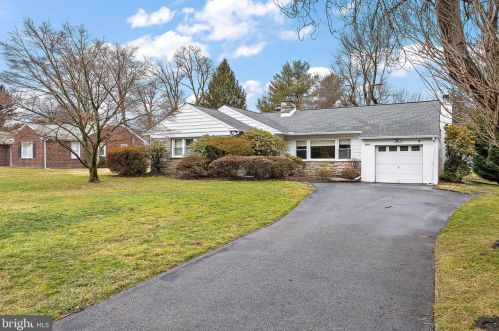3425 Horton Rd, Newtown Square, PA 19073-3419