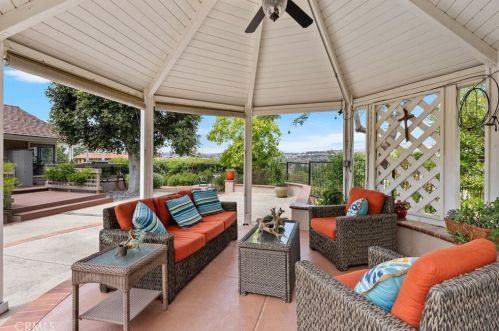 5816 Muir Dr, Orange, CA 92869-1468